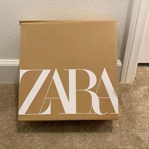 Zara boots with pearls